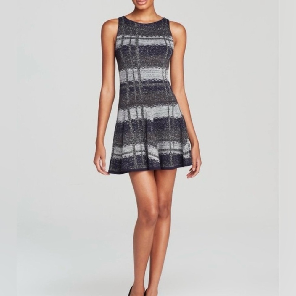 Alice & Olivia Zoey Sleeveless Mini Sweater Dress Wool Blend Blue Silver